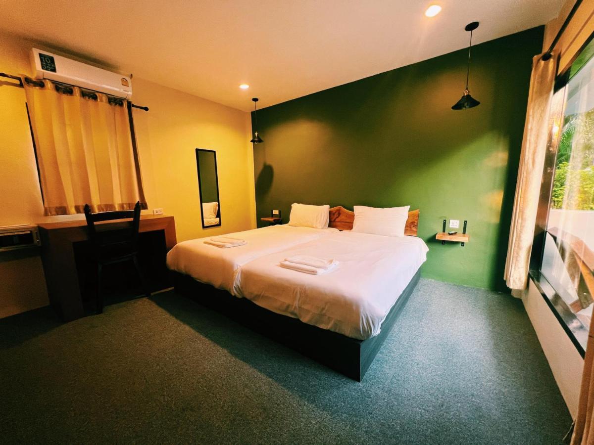Vivi Hotel Resort Phuket ภายนอก รูปภาพ