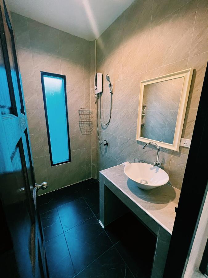 Vivi Hotel Resort Phuket ภายนอก รูปภาพ